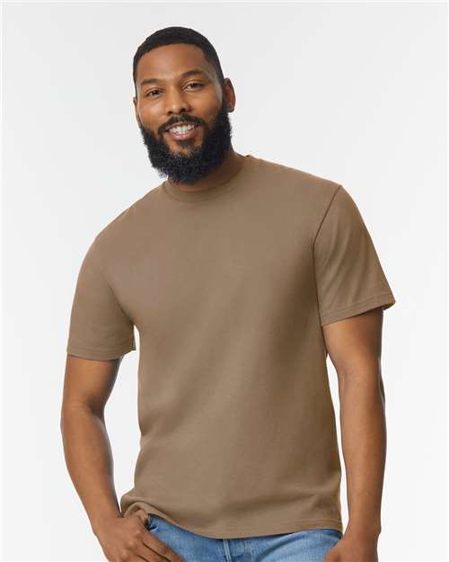 Gildan Unisex Softstyle® Midweight T-Shirt - Model Front