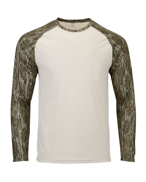 Paragon Men's Jackson Mossy Oak Colorblocked Long Sleeve T-Shirt - Bottomland Front