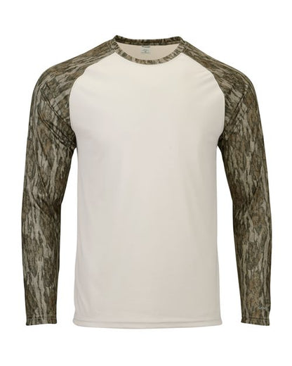 Paragon Men's Jackson Mossy Oak Colorblocked Long Sleeve T-Shirt - Bottomland Front