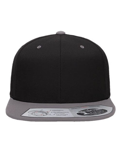 Flexfit 110® Snapback Cap - Black/ Grey Front