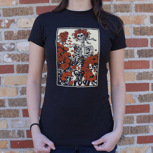 Dead and Roses Skeleton Retro Graphic Women's T-Shirt in Midnight