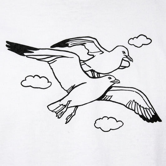 Flying Gulls detail