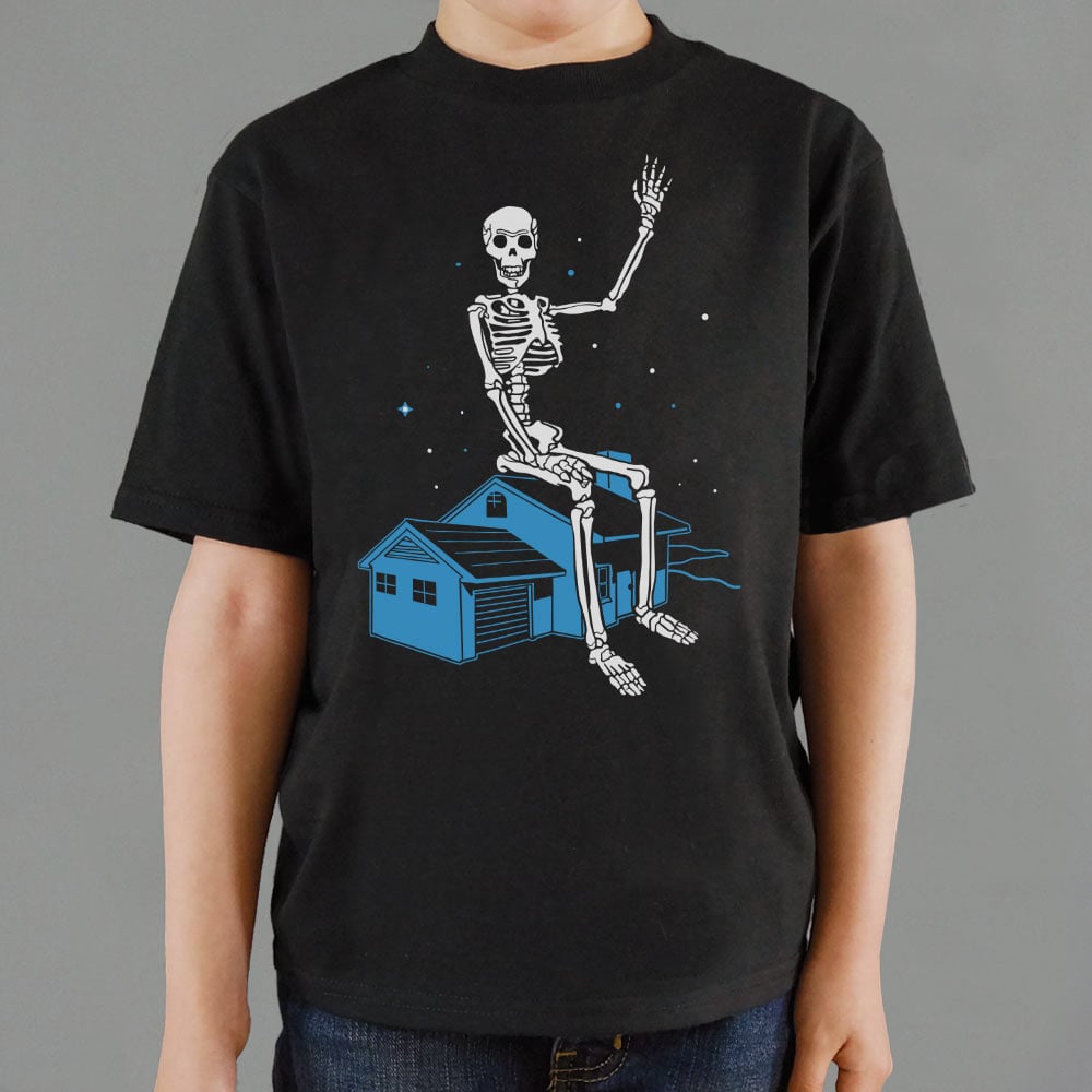 Giant Skeleton - 6DollarShirts
