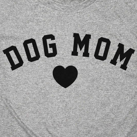Dog Mom with Heart Varsity Text detail